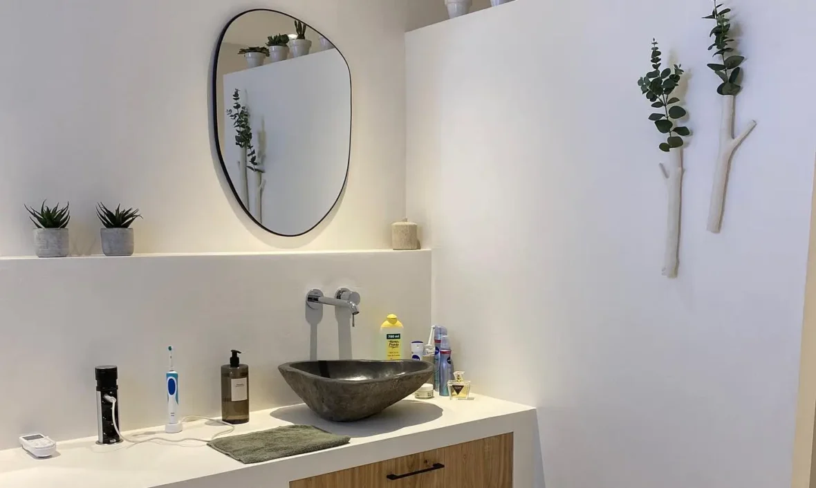 mikrosementti asennus kylpyhuone mikrosementtitalo Vantaa-2.2021